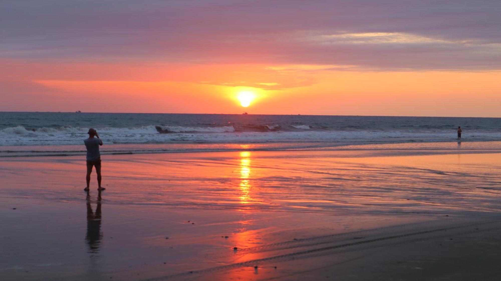 Hotel Sol Y Playa มอนตาญิตาร์ ภายนอก รูปภาพ
