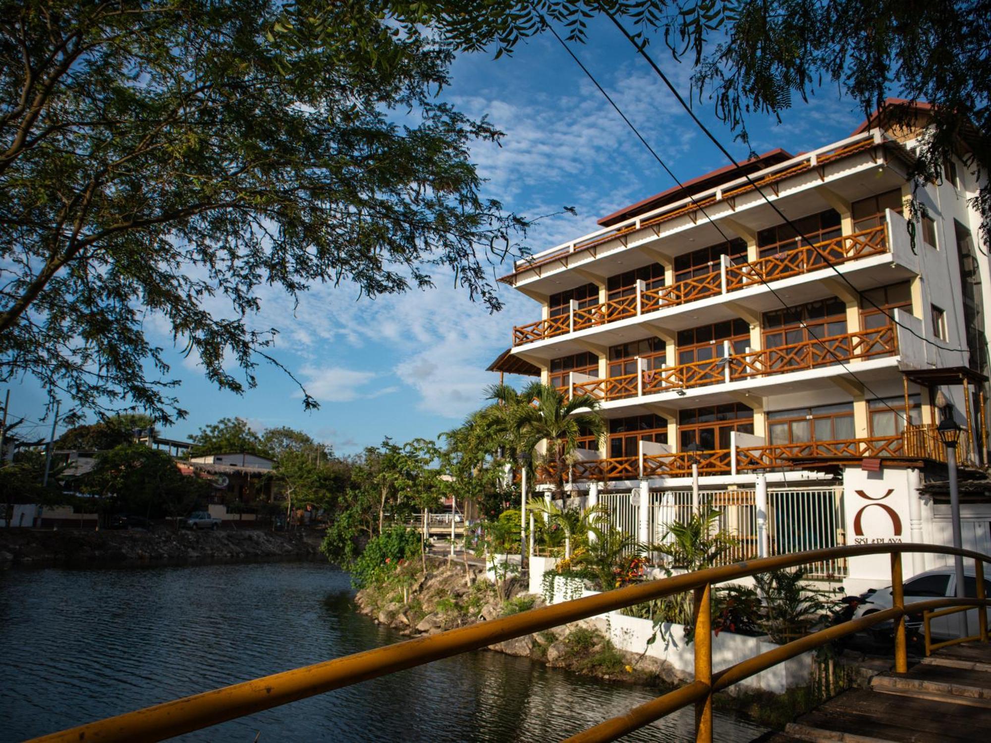 Hotel Sol Y Playa มอนตาญิตาร์ ภายนอก รูปภาพ